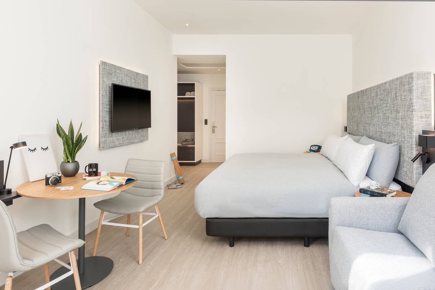 TRYP-Madrid-Cibeles-Hotel-Room-29