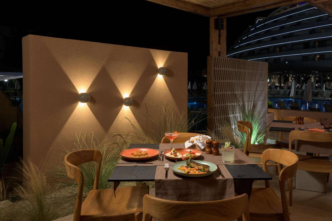 Olympic-Palace-Resort-Hotel---Convention-Center-Restaurant-20