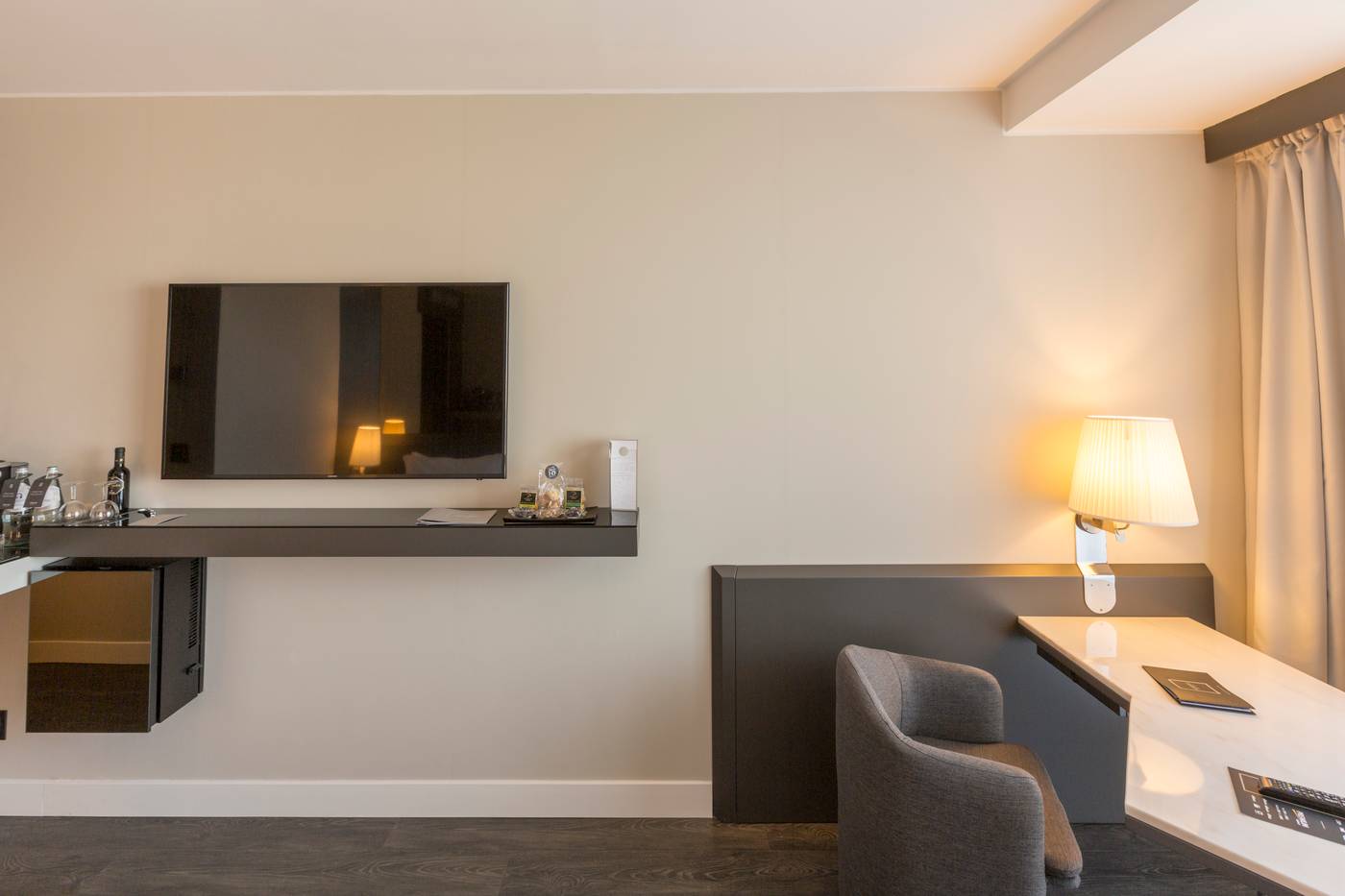 The Nicolaus Hotel Bari-Italy-BARI-Room-9