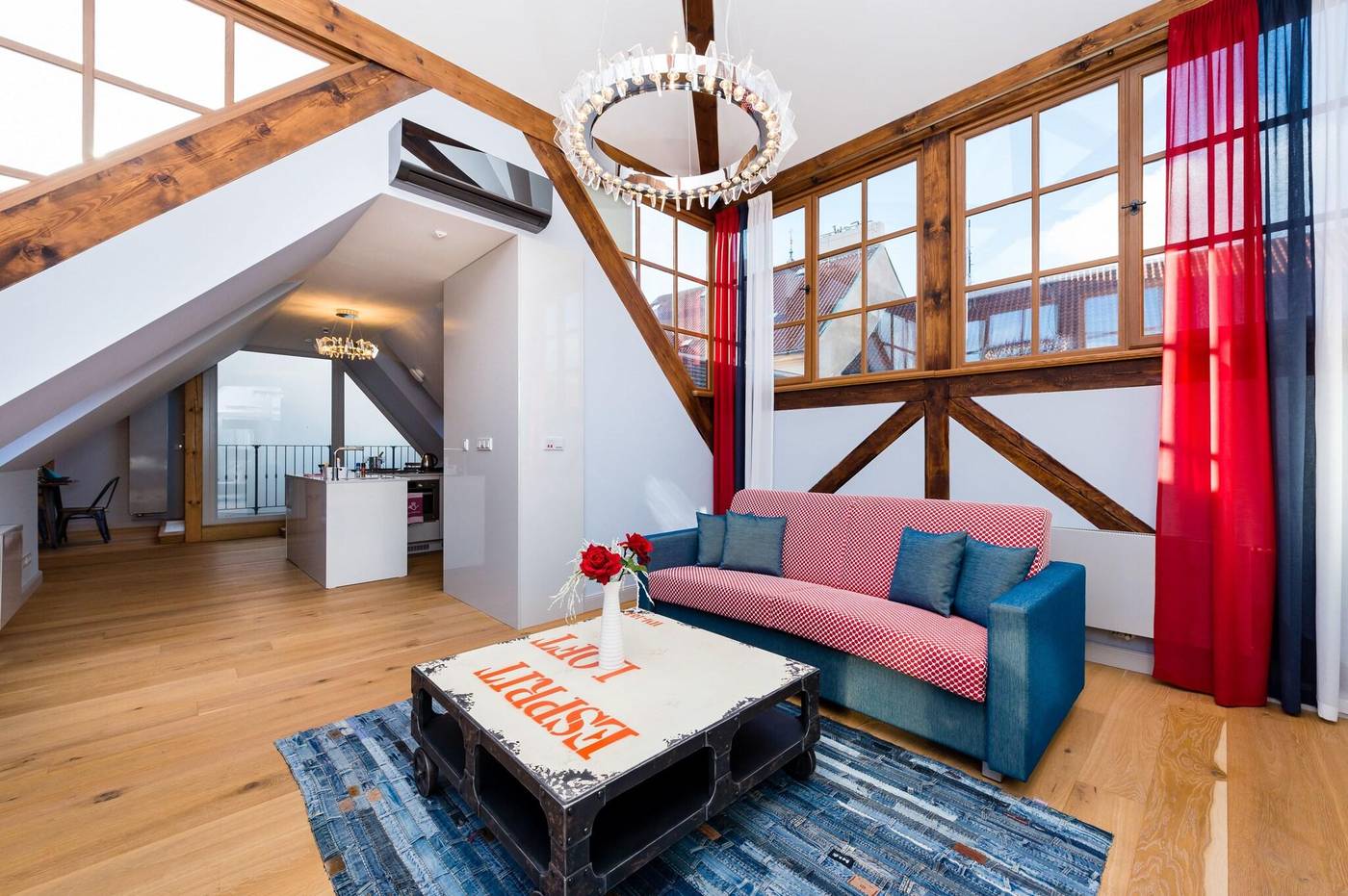 Old-Royal-Post-Hotel-Room-45