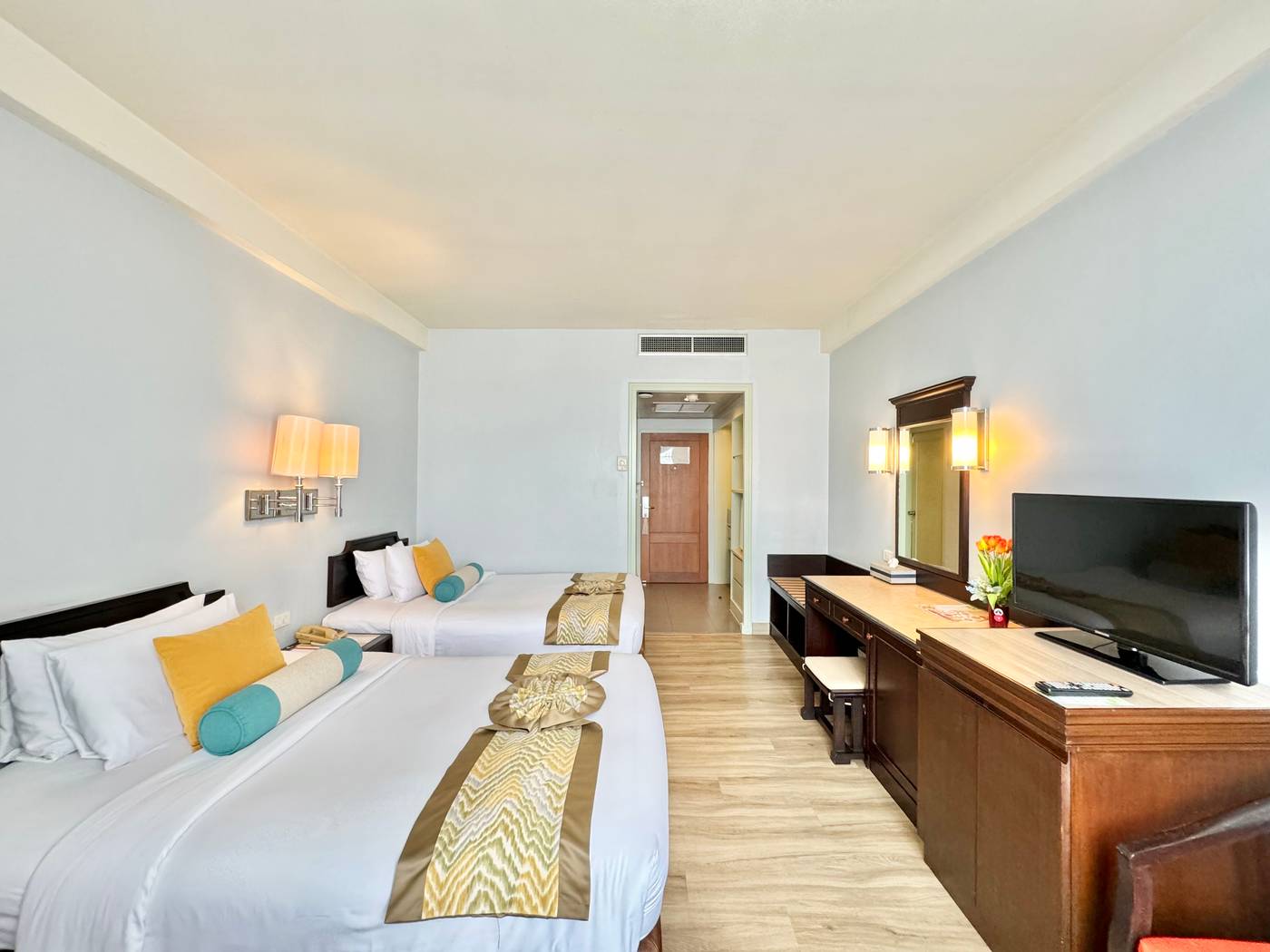 Phuket-Merlin-Room-16