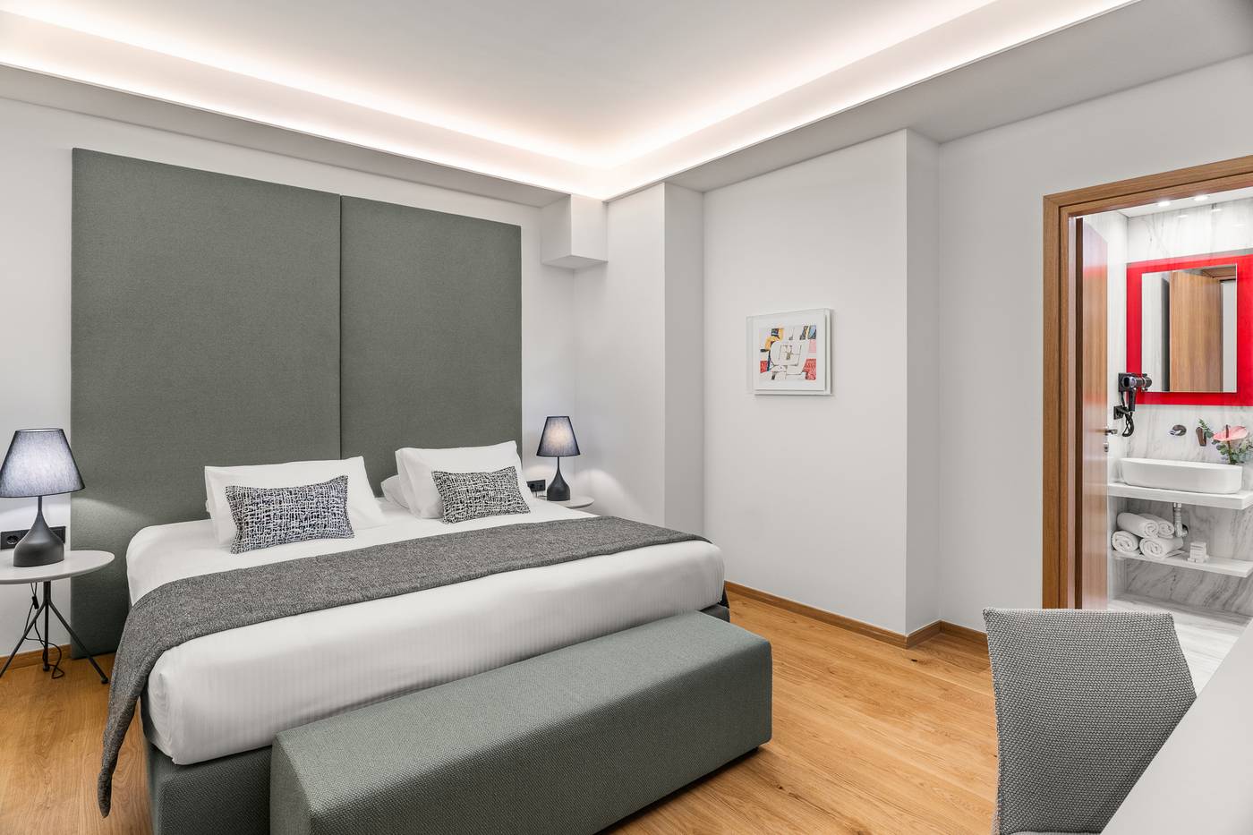 Athenaeum-Eridanus-Luxury-Hotel-Room-32