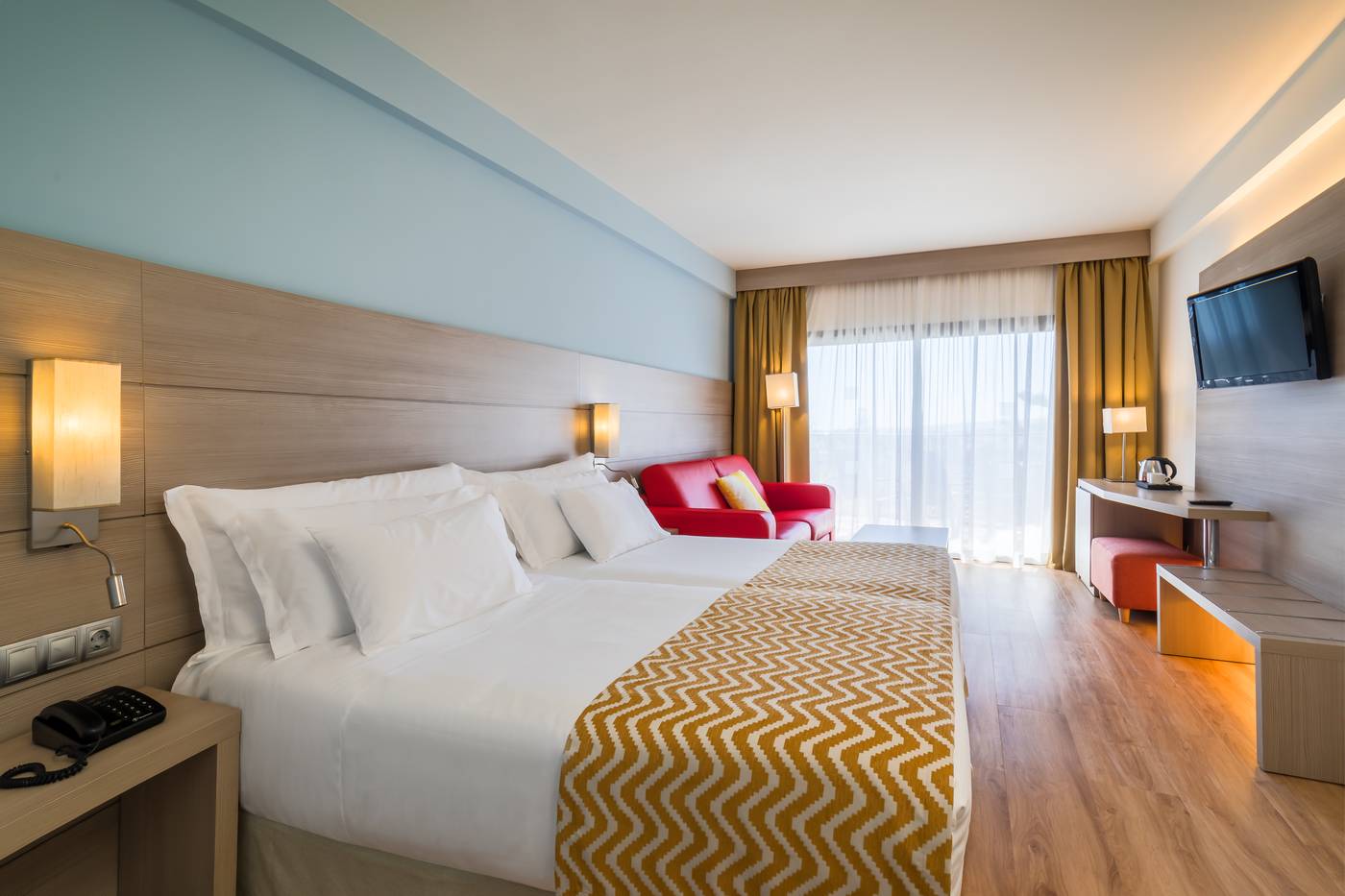 Barcelo-Margaritas-Room-14