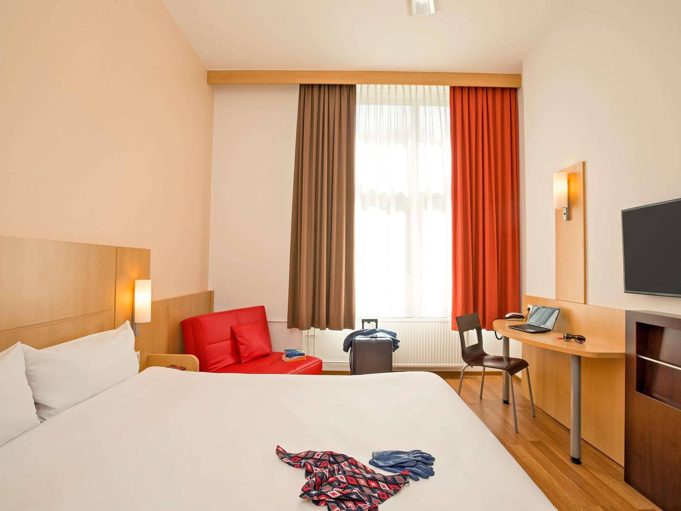 ibis-Berlin-City-Sud-Room-24