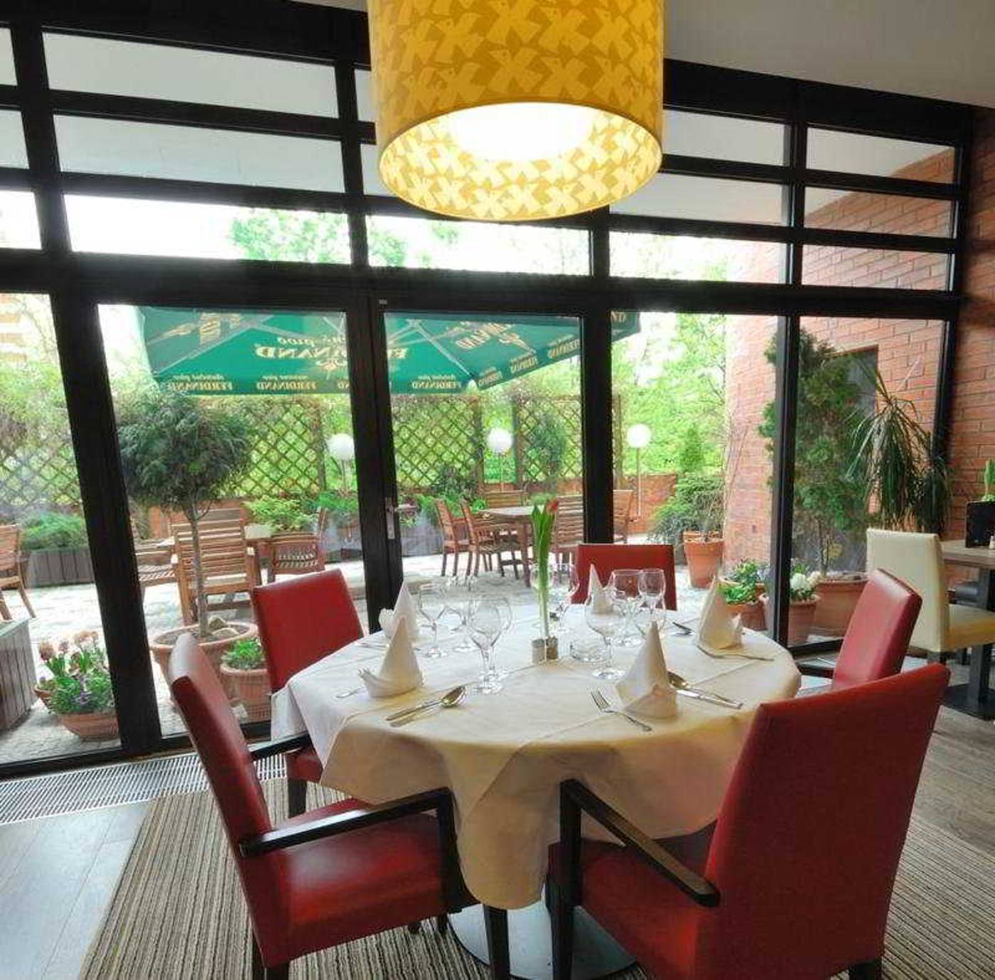 Expo-Hotel-Prague-Restaurant-13