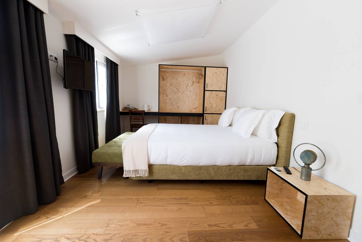 1869-PrIncipe-Real-Room-13