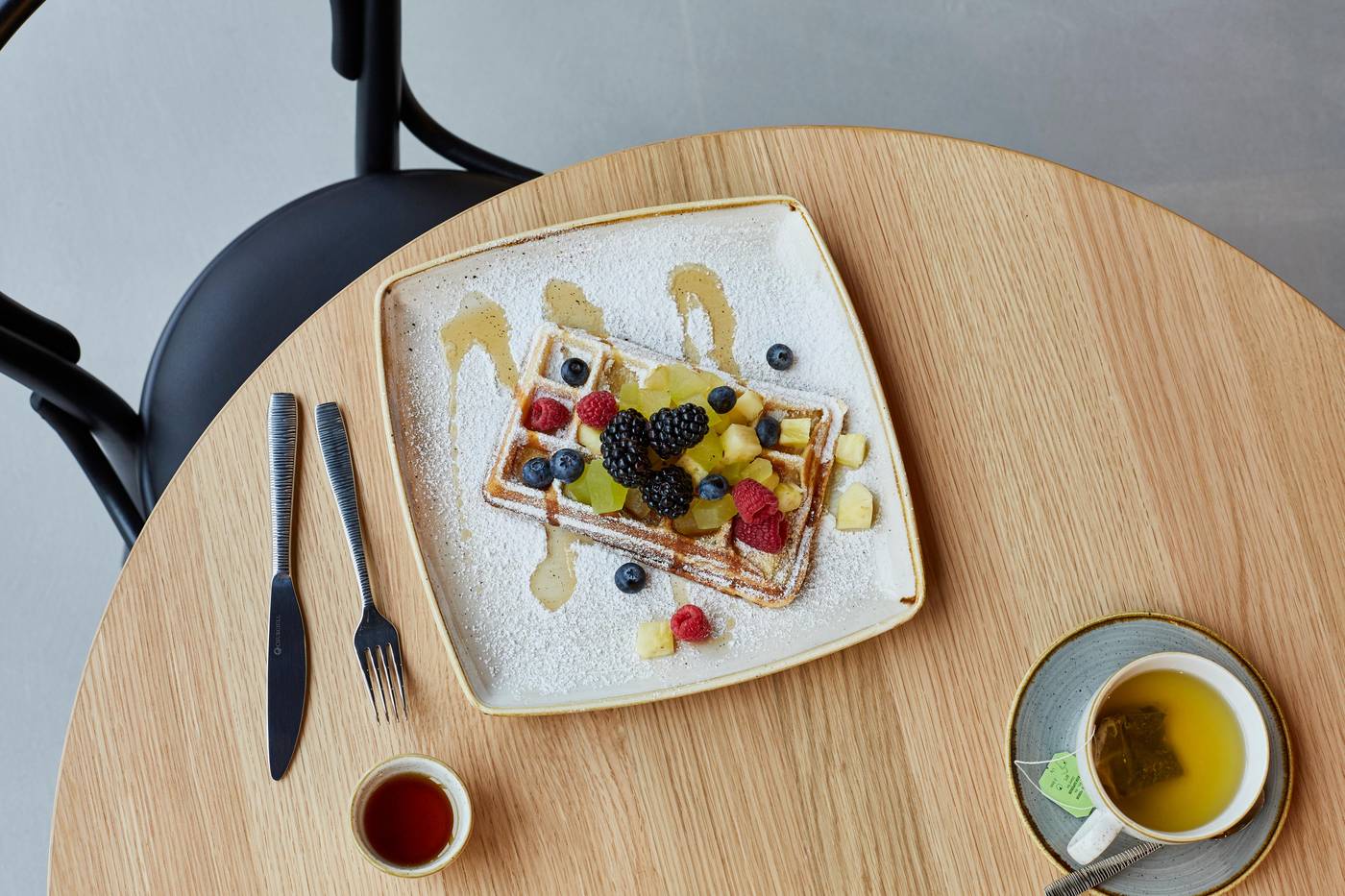 Hotel-Indigo-Berlin---East-Side-Gallery-Restaurant-40