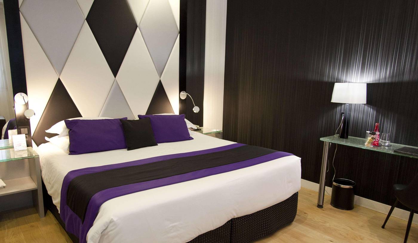 L-Empire-Paris-Room-21