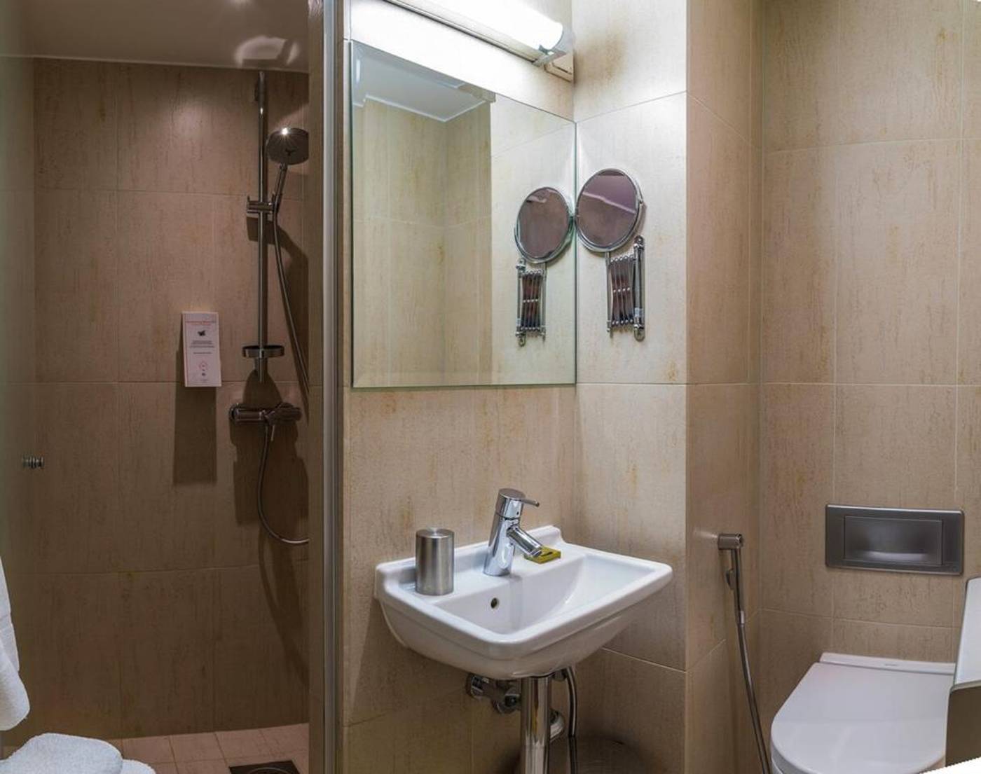 Cru Hotel And Restaurant-Estonia-TALLINN-Room-4