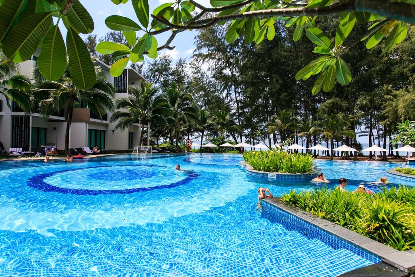 Holiday Inn Resort Phuket Mai Khao Beach