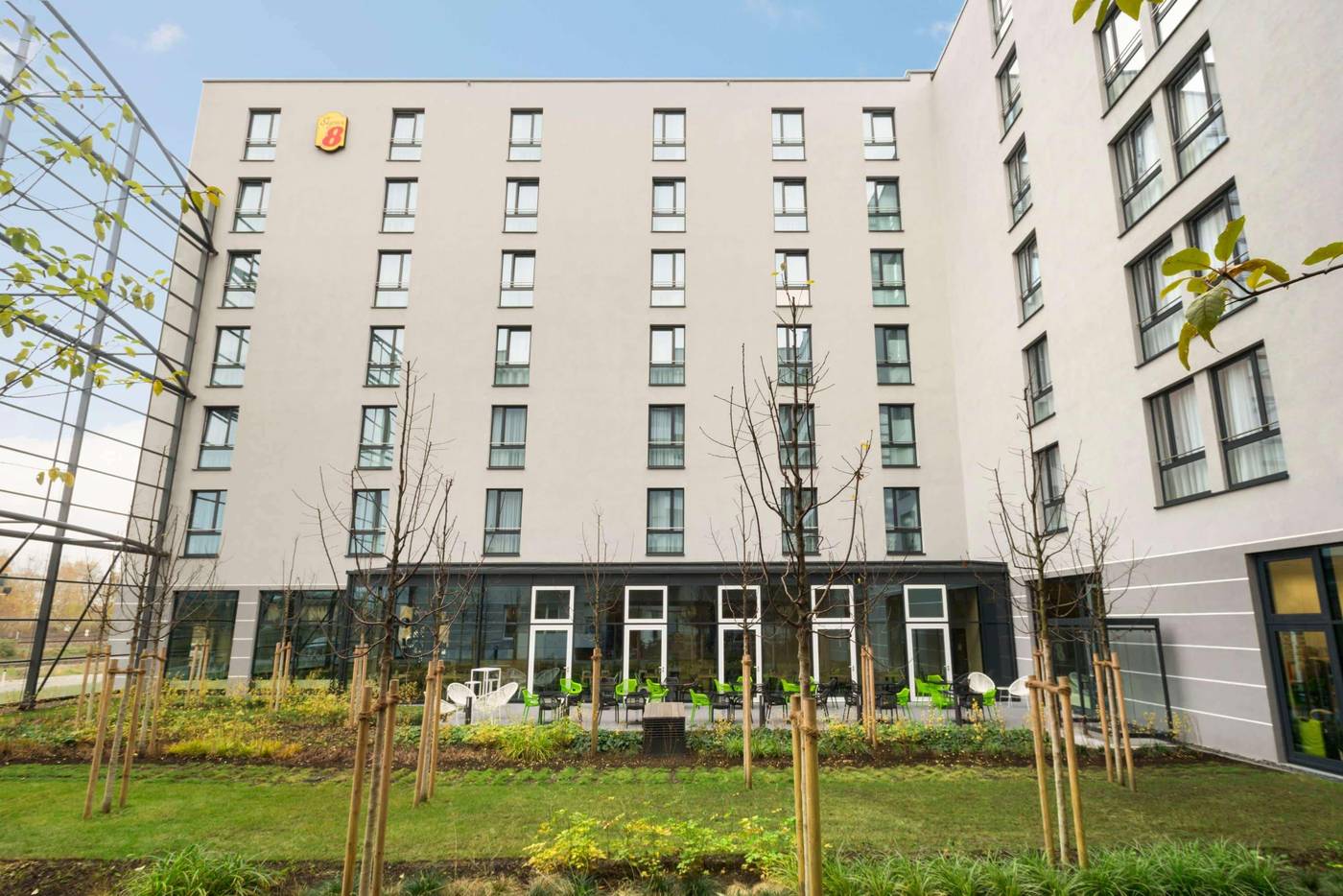 Super-8-Munich-City-West-Terrace-2