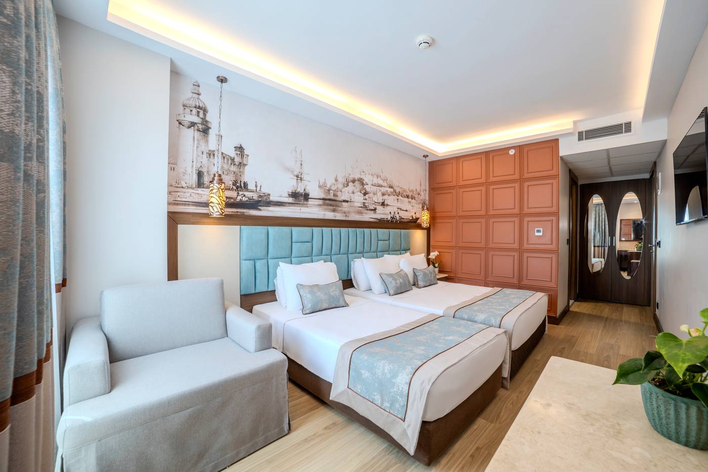 Grand-Hilarium-Hotel-Room-33