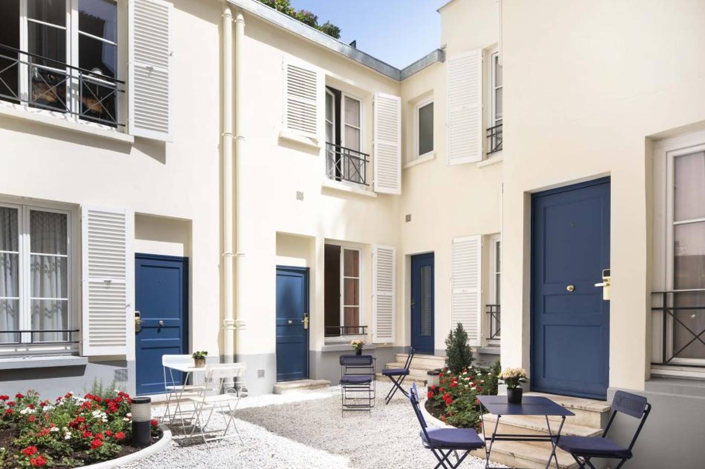 De-Suede-Saint-Germain-General-view-1