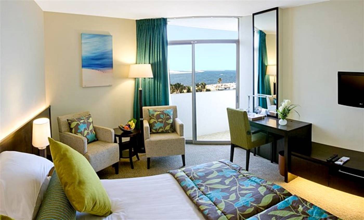 JA-Beach-Hotel-Room-27