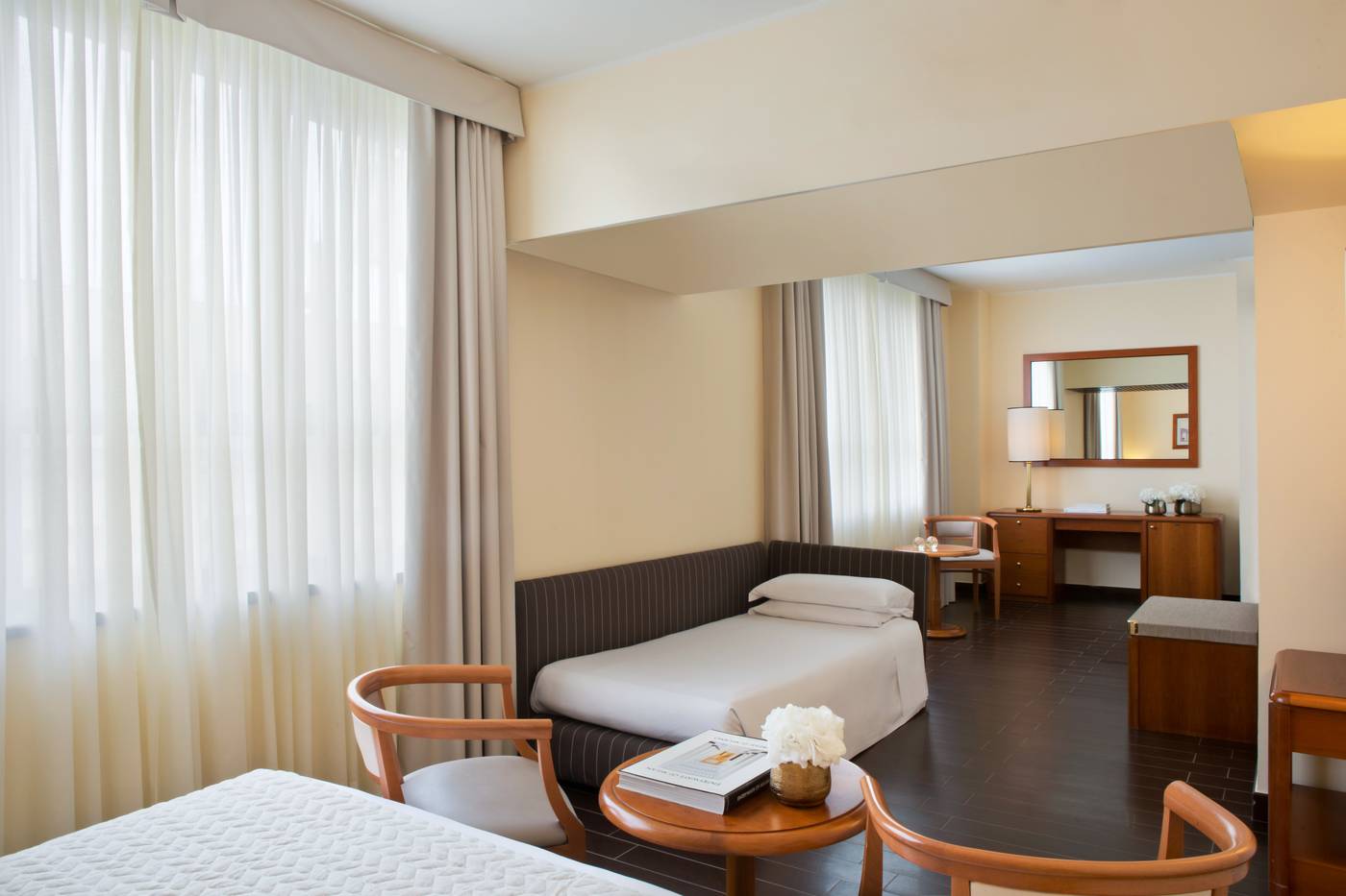 Starhotels-Business-Palace-Room-18