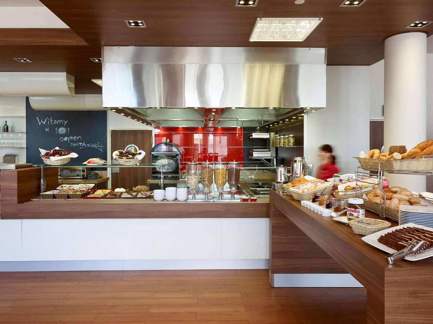 Ibis-Krakow-Stare-Miasto-Restaurant-27