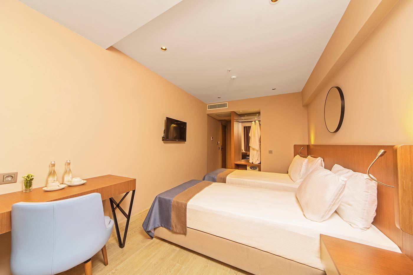 Redmont-Hotel-Nisantasi-Room-7