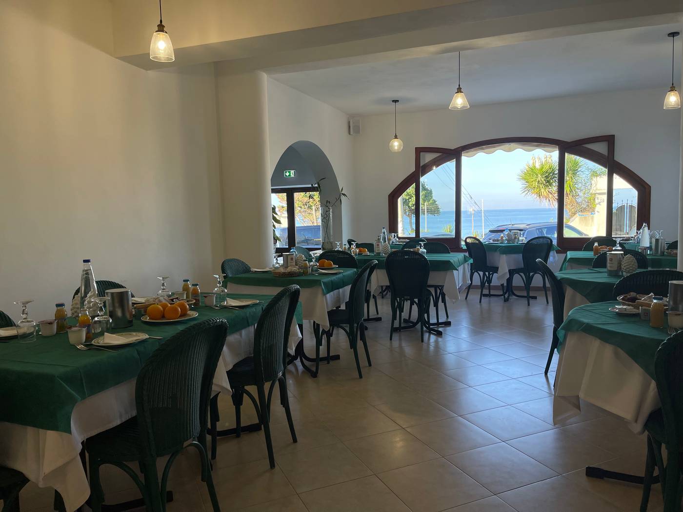 Hotel-Miramare-Garzia-Restaurant-25