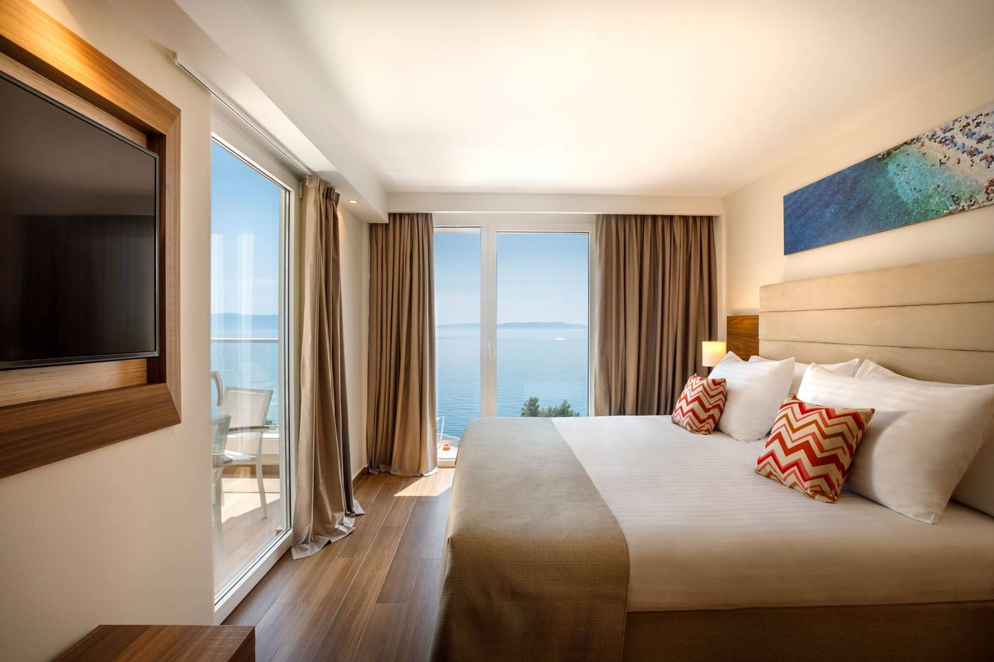 Girandella-Resort-Valamar-Collection-Family-Hotel-Room-10