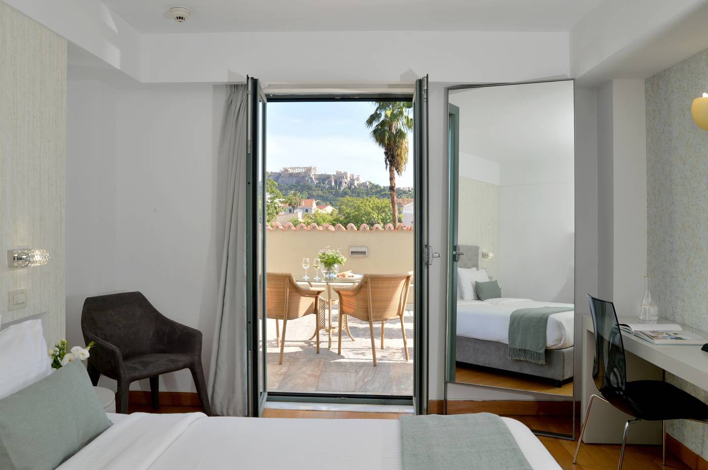 Athenaeum-Eridanus-Luxury-Hotel-Room-59