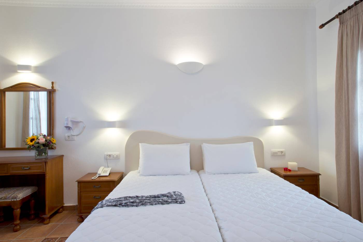 Alexandra-Aparthotel-Room-21