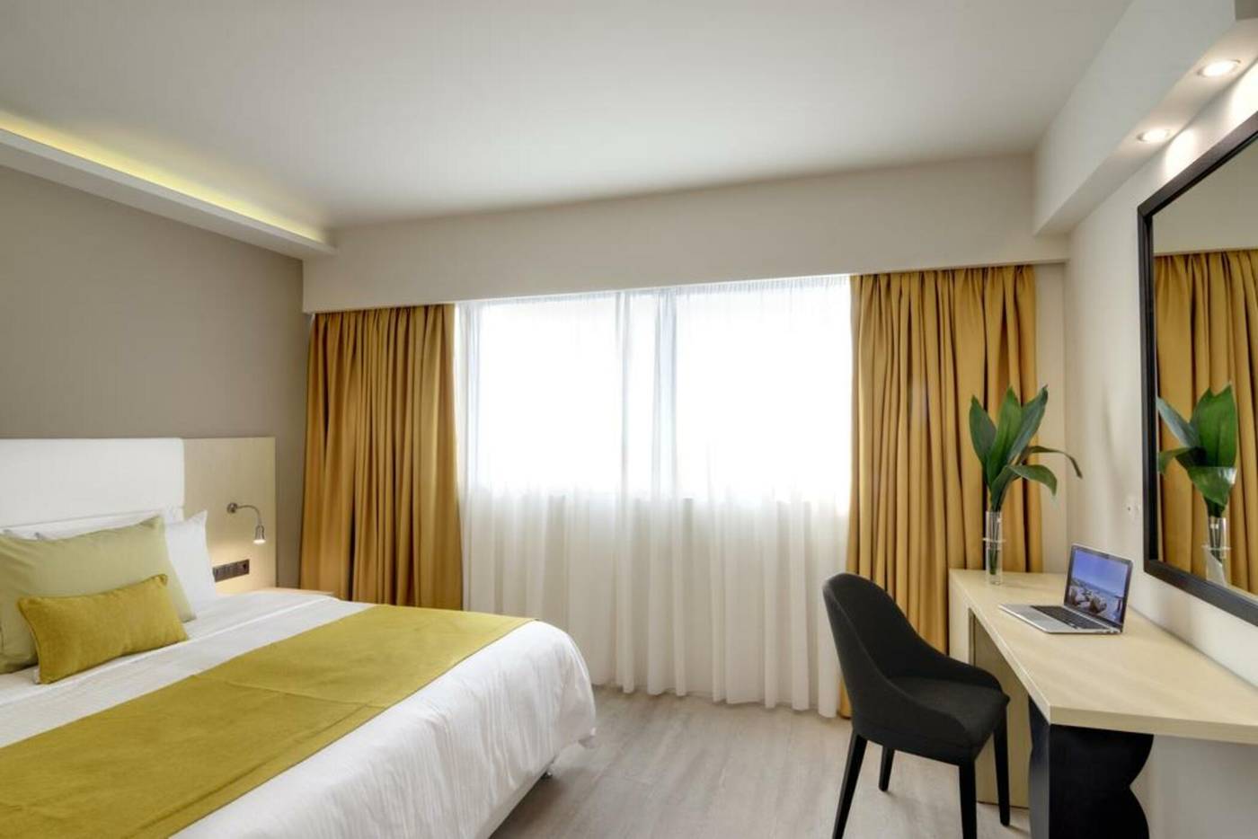 Athens-Avenue-Hotel-Room-15