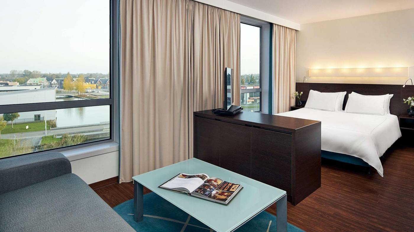 Park-Plaza-Amsterdam-Airport-Room-11