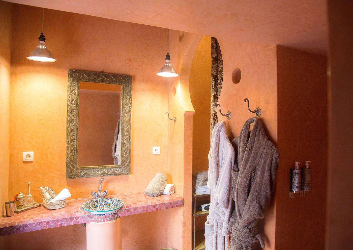 Riad-Ines-Home-Room-10