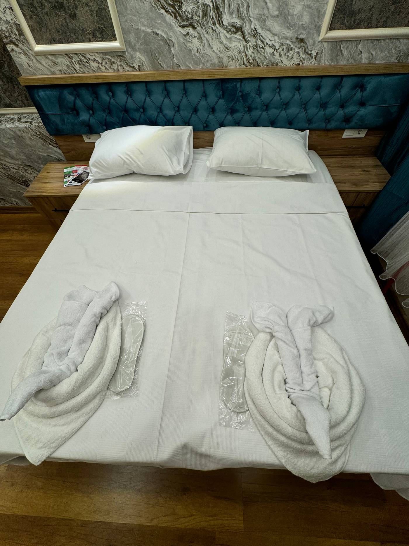 Riverside-Hotel-Room-25