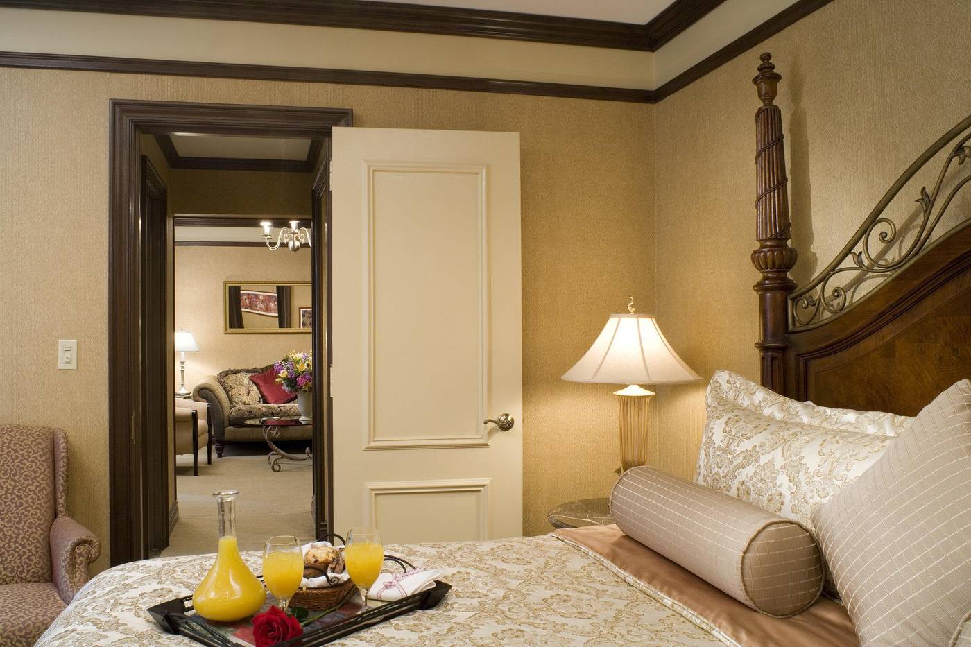 Lucerne-Hotel-Room-4