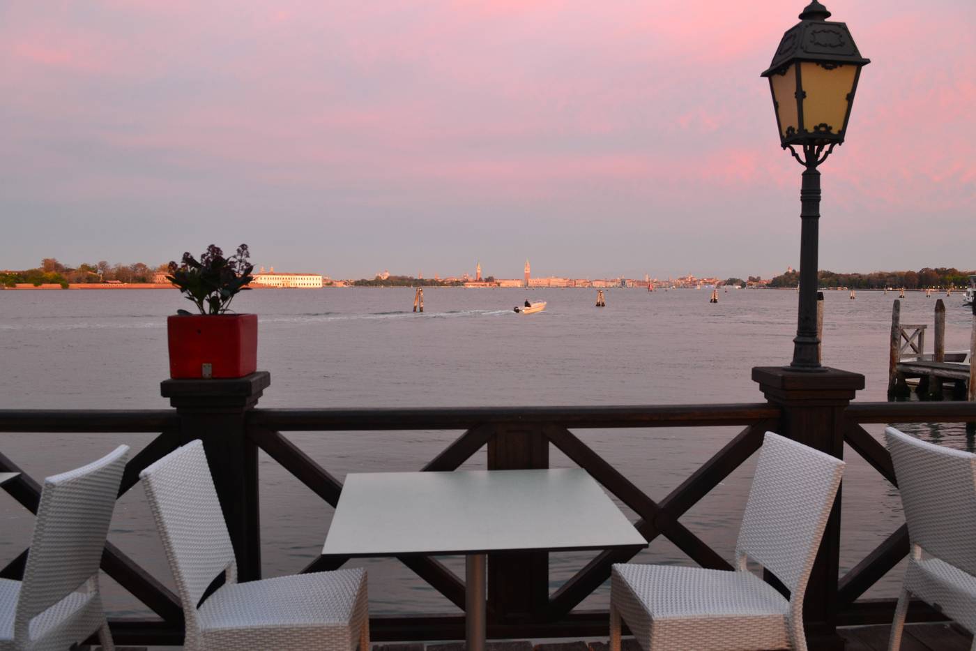 Villa-Laguna-Restaurant-30