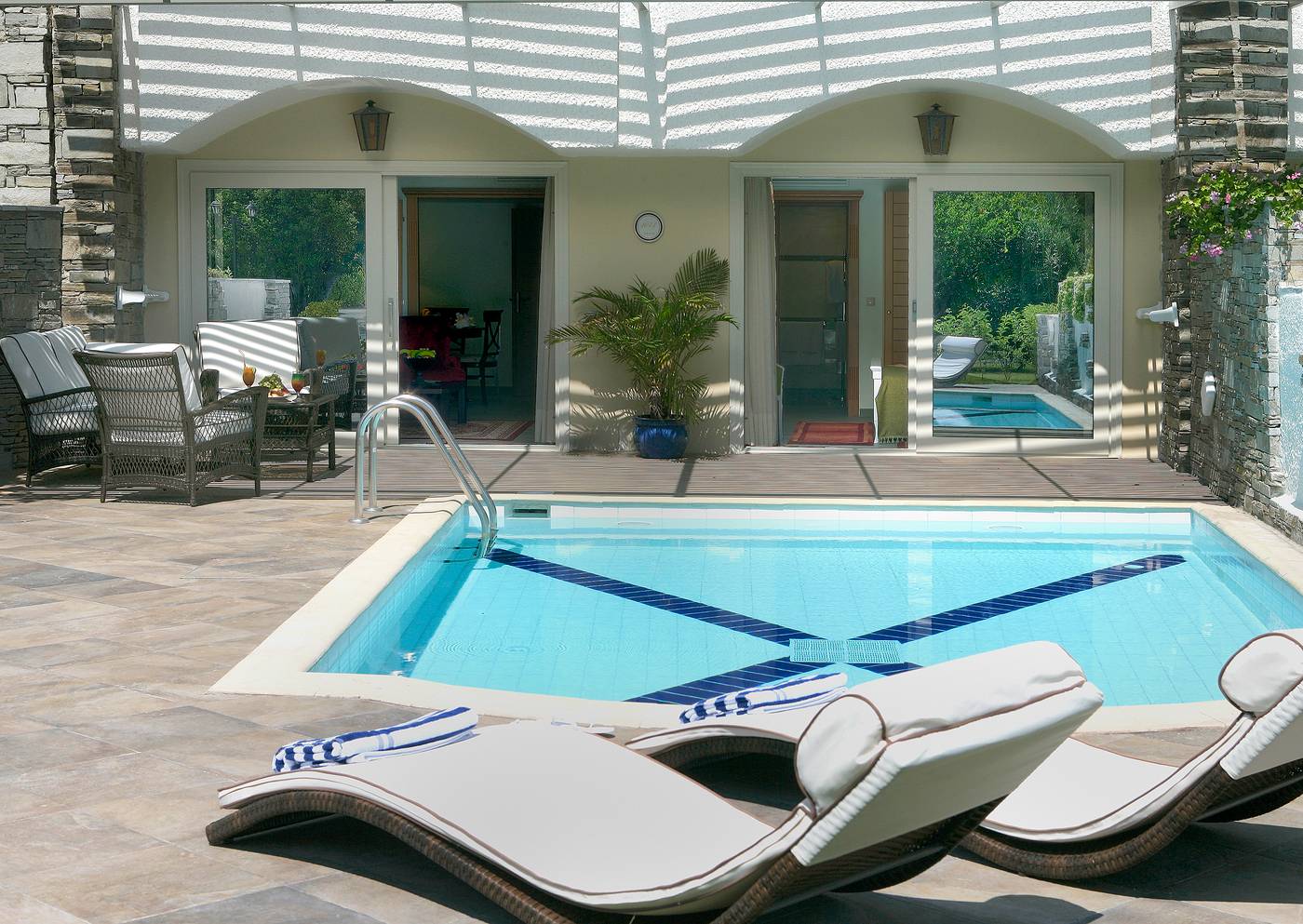 Theophano-Imperial-Palace-Room-19