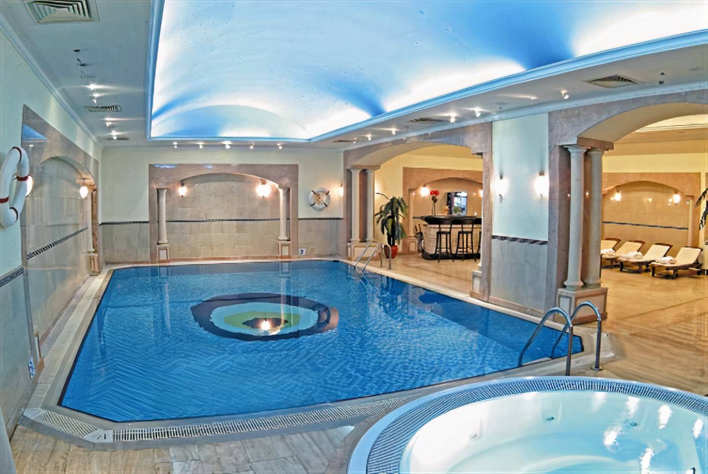 Lares-Park-Hotel-Pool-50