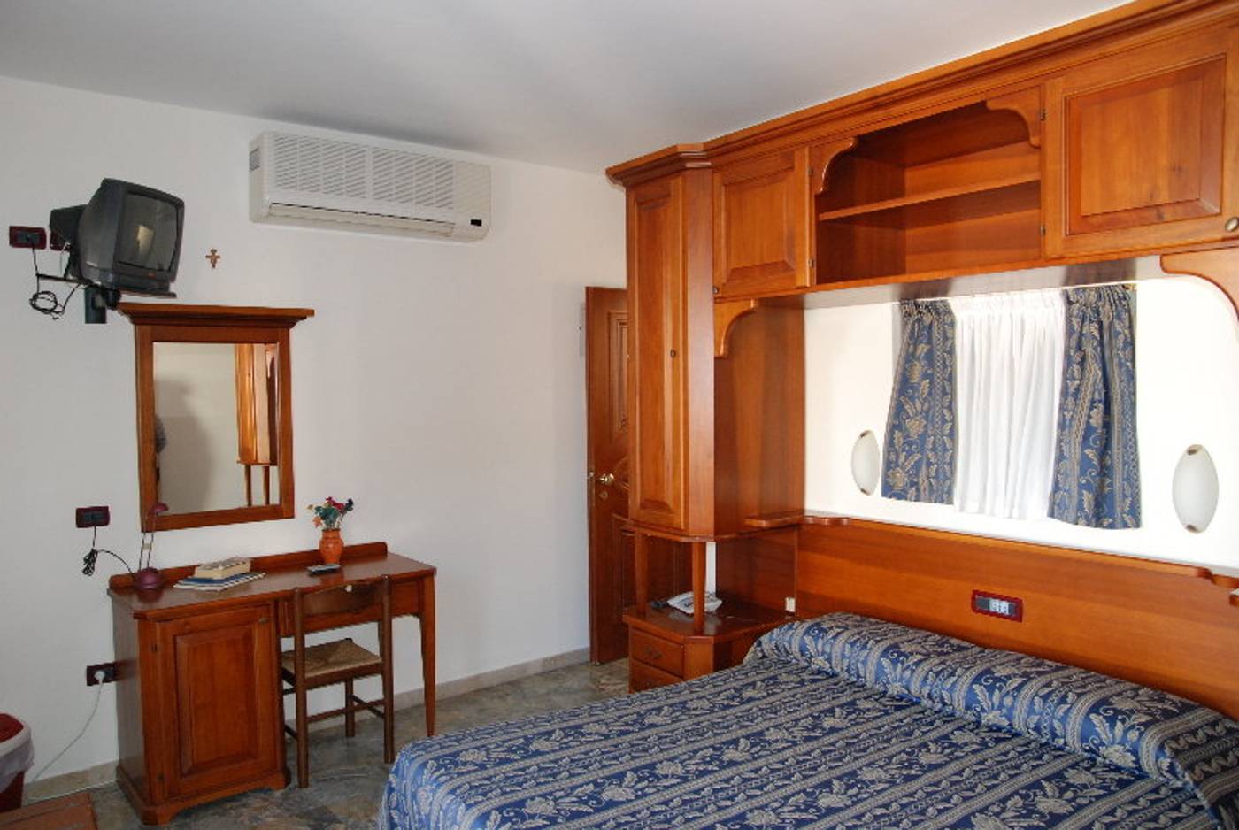 La-Giara-Hotel-Room-8