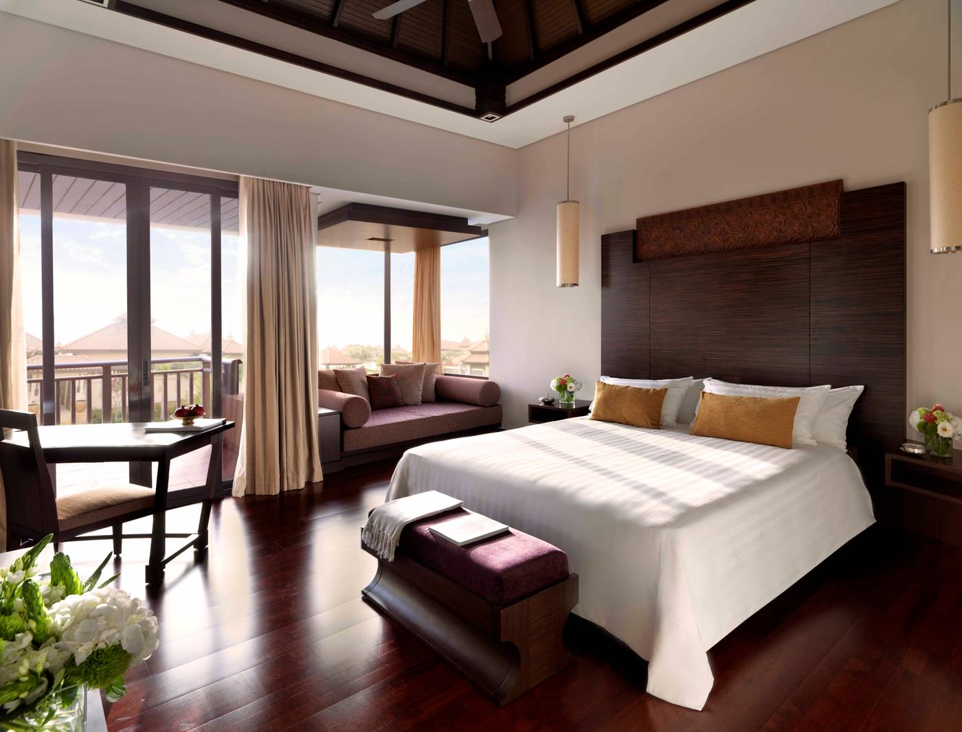 Anantara-The-Palm-Dubai-Resort-Room-34