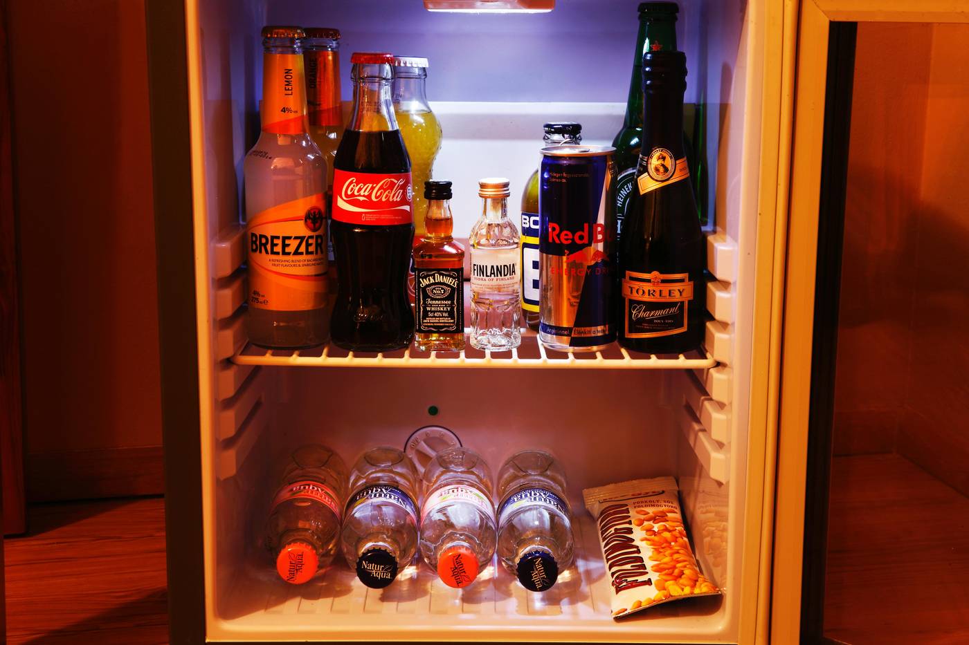 Six-Inn-Hotel-Room-31