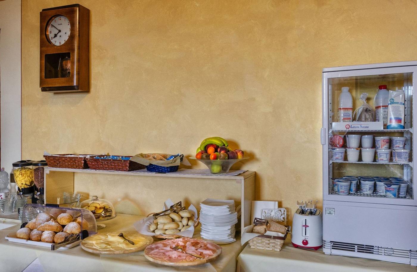 Casa-Diocesana-Di-Lucca-Restaurant-14