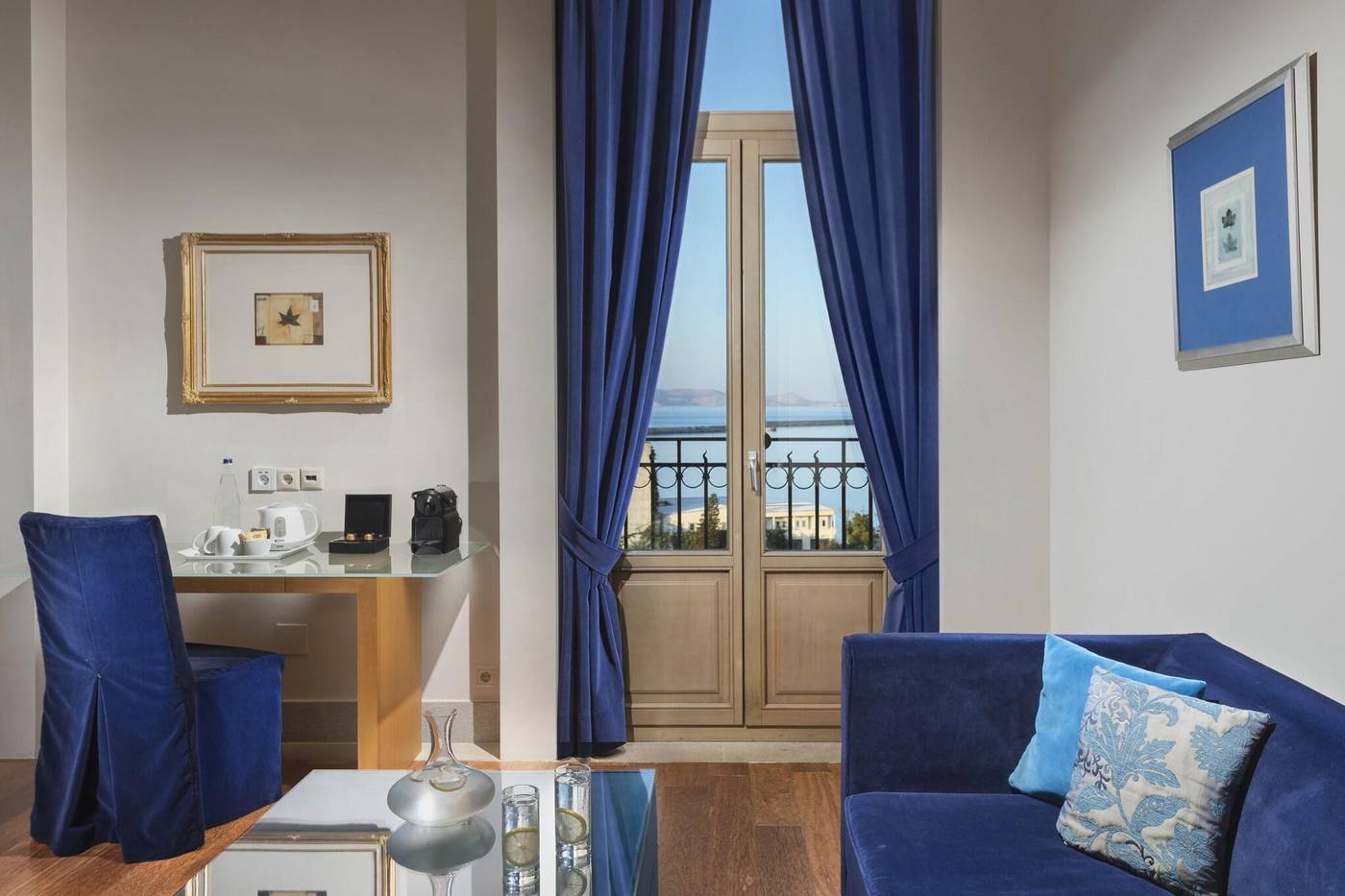 GDM-Megaron-Luxury-Hotel-Room-16