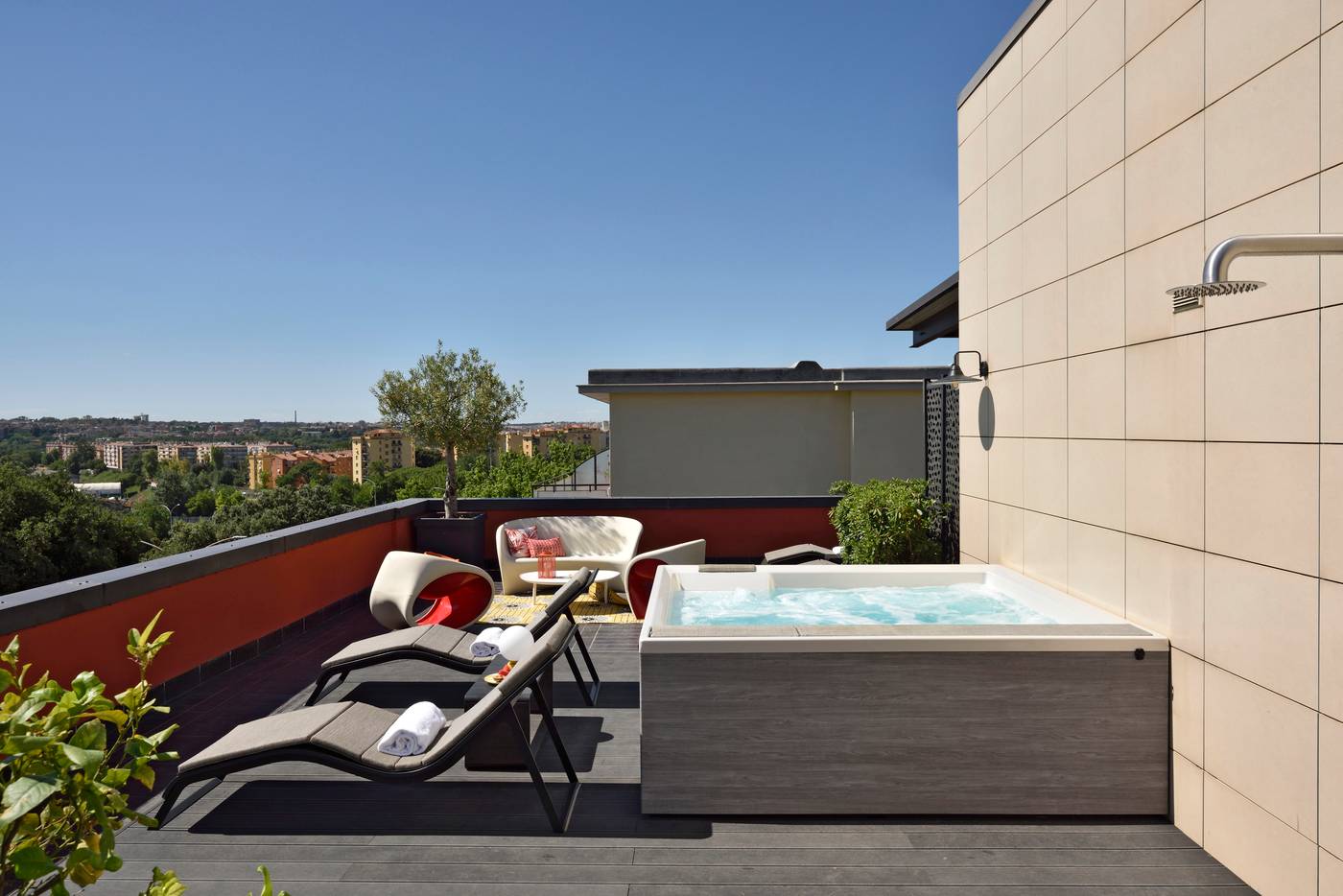 Pulitzer-Roma-Sports-and-Entertainment-38