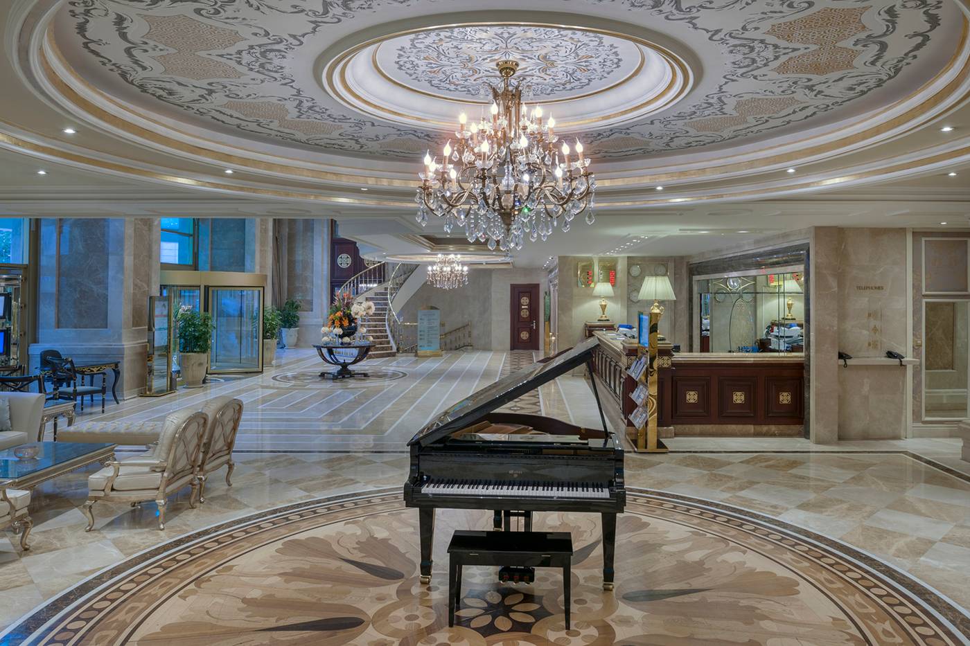 Elite-World-Istanbul-Lobby-9