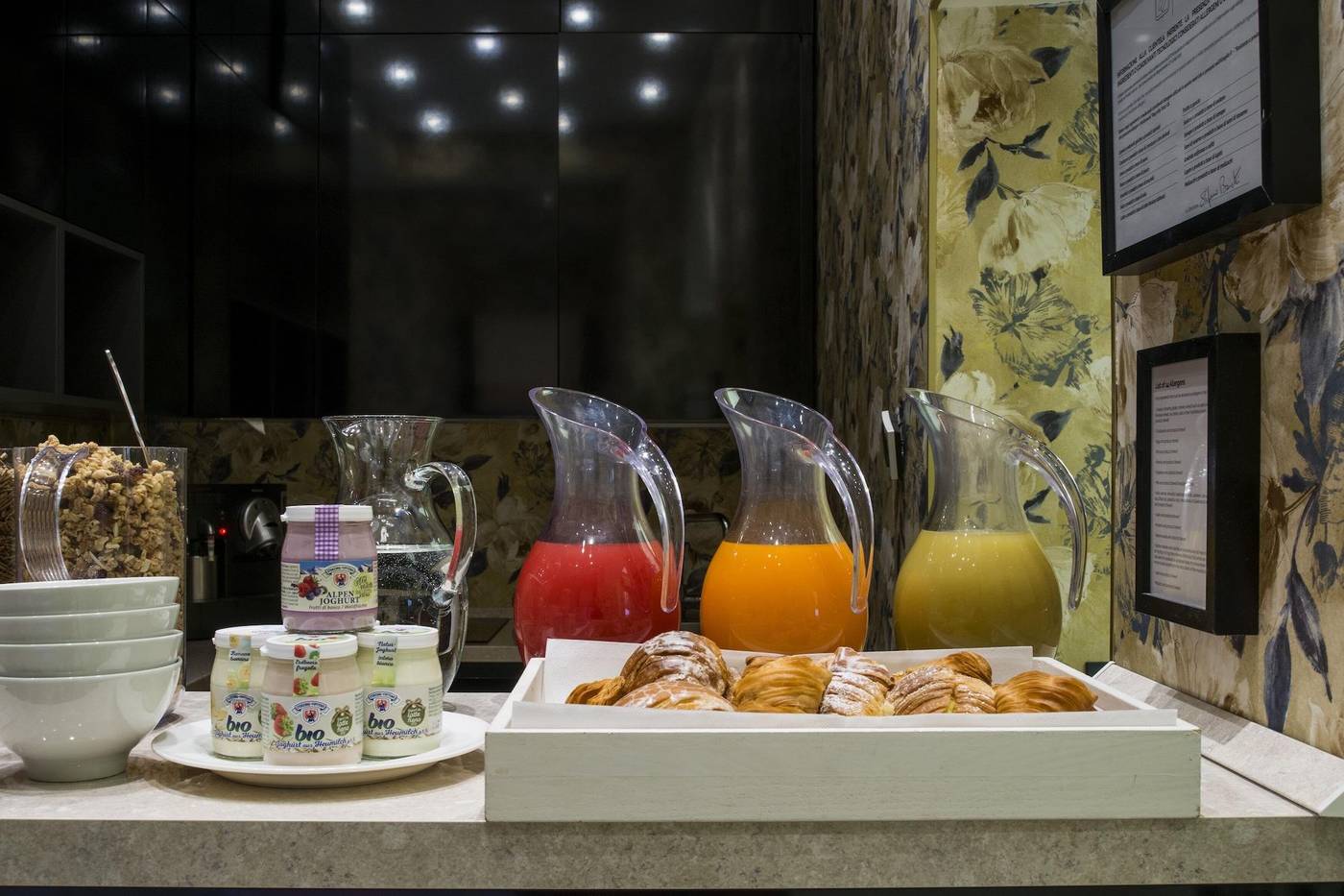 Via-Veneto-Suites-Restaurant-56