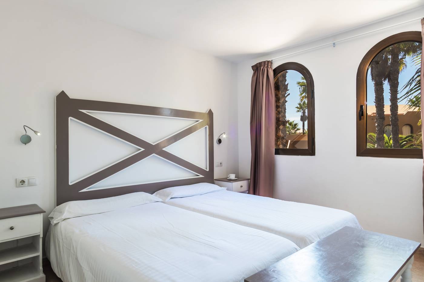 Oasis-Papagayo-Sport---Family-Room-27