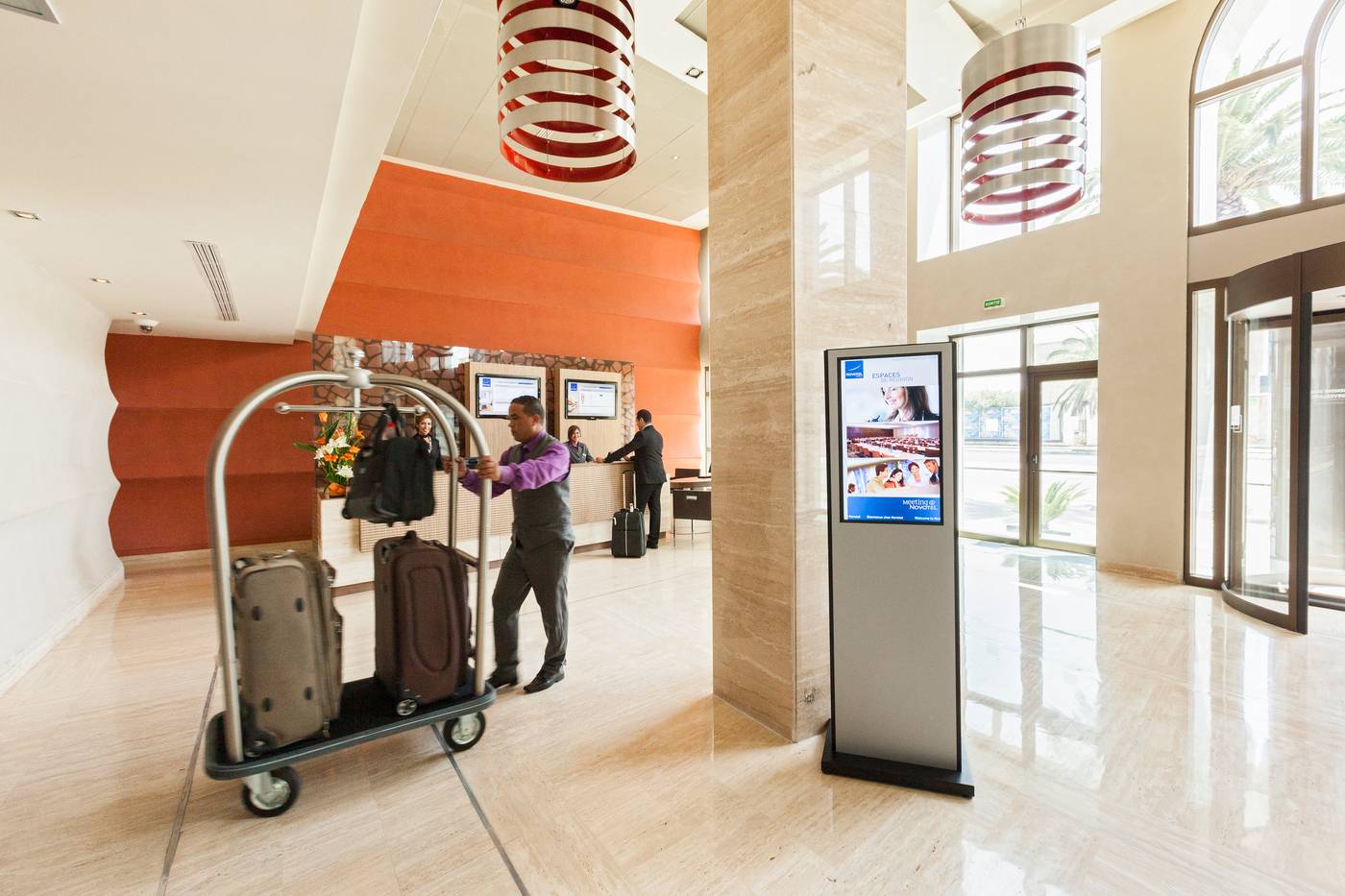 Novotel-Tunis-Lobby-97