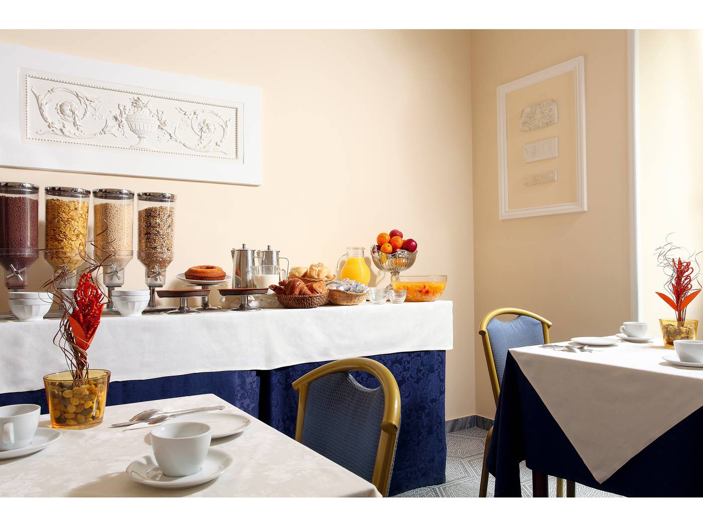 Hotel-Kennedy-Lobby-68