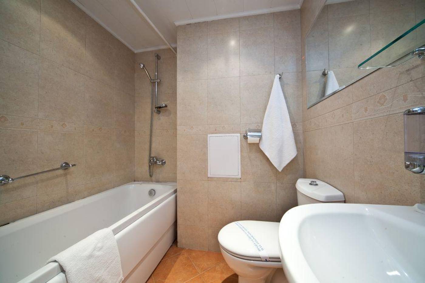 Slavyanska Beseda-Bulgaria-SOFIA-Room-9