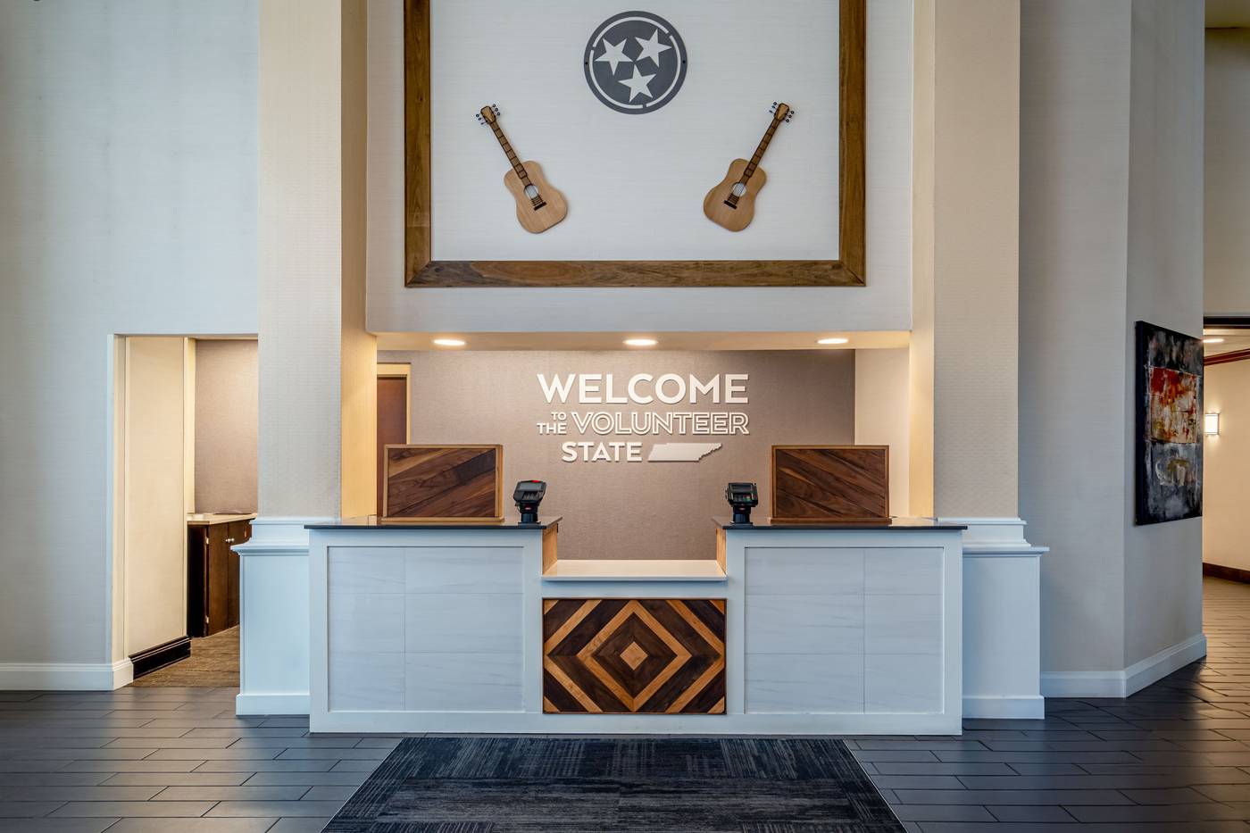 Hampton Inn & Suites Elliston Place Nashville-United States-NASHVILLE-Lobby-4