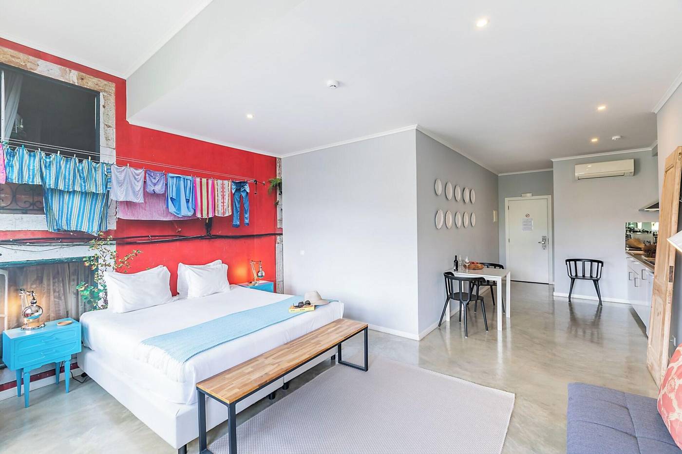 Emporium-Lisbon-Suites-Room-45