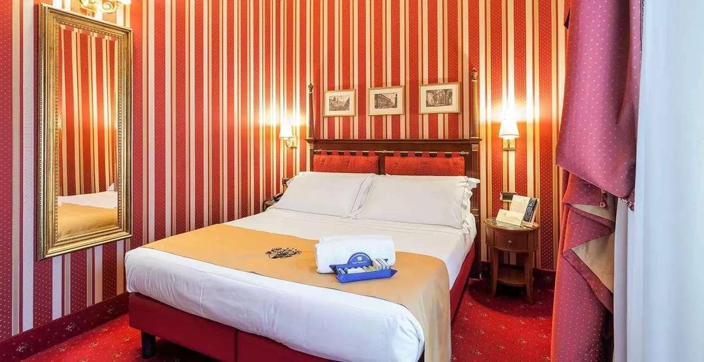 Hotel-Manfredi-Suite-In-Rome-Room-38