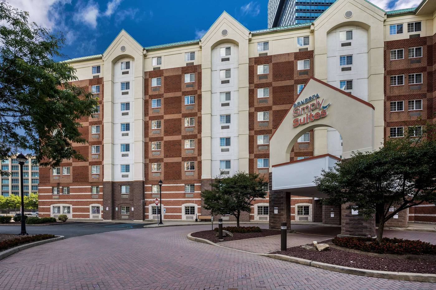 Sonesta-Simply-Suites-Jersey-City-General-view-2