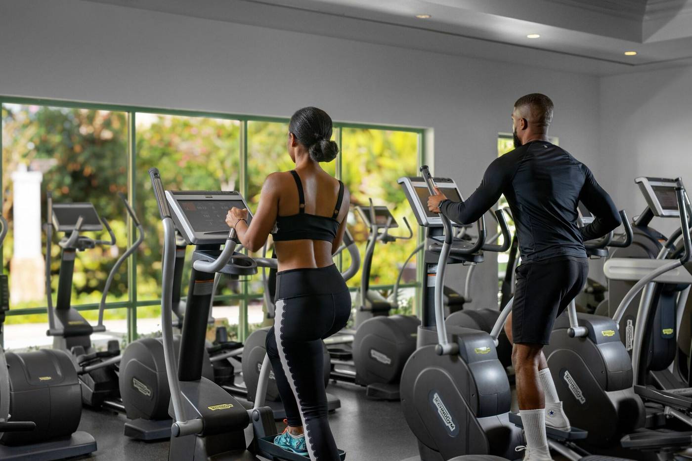 The-Reef-Atlantis-Sports-and-Entertainment-55